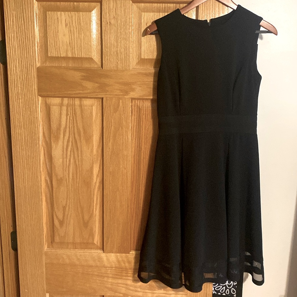 Calvin Klein size 6 Black Dress